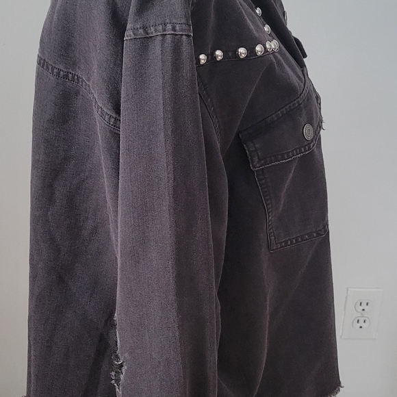 Levi's Studded Jacket - Picture 4 of 8